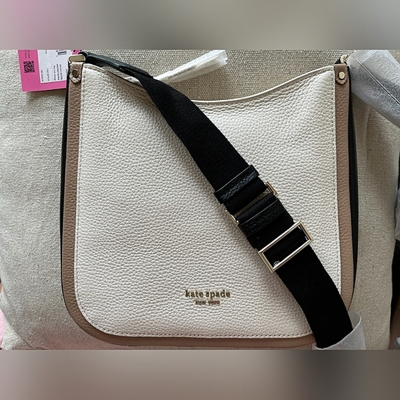 kate spade Handbags - Kate Spade Pebbled Leather Color Block Handbag--NWT